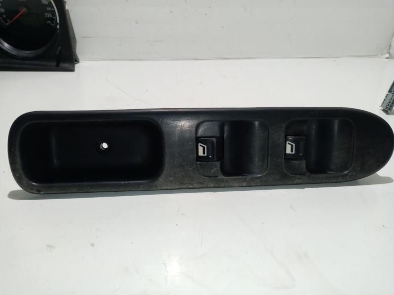 Interruttore lavacristalli anteriore sinistro PEUGEOT 307 (3A/C) 1.4 HDi Diésel - 1
