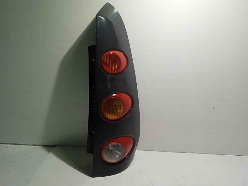 Luz trasera principal derecha (luces) SMART FORFOUR (454) 1.3 Gasolina - 1