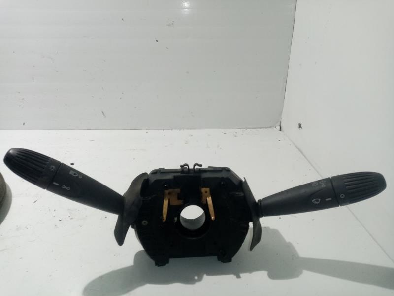 Devio tergicristalli FIAT PUNTO BERLINA Gasolina - 1