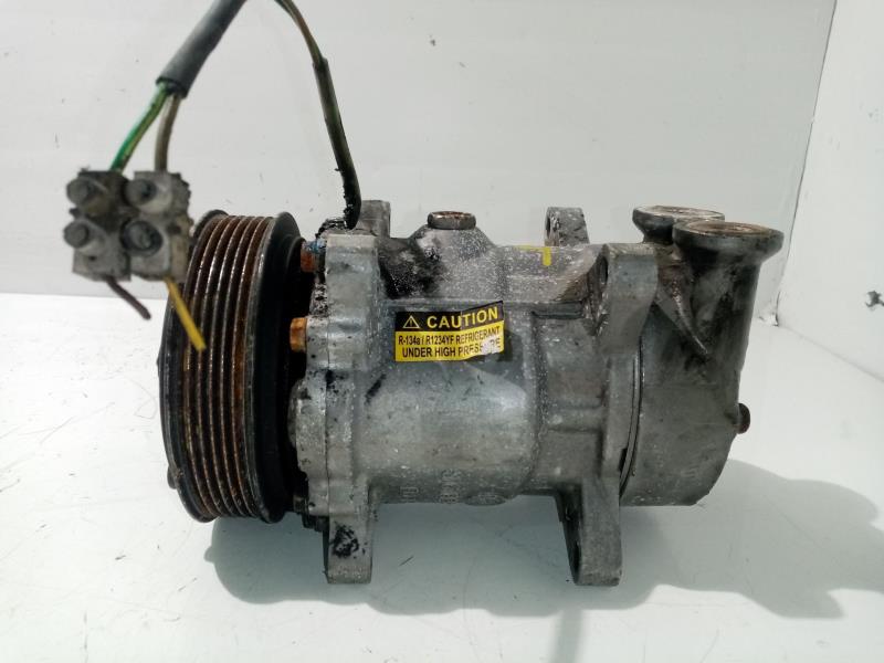 Compresseur clim PEUGEOT 206 BERLINA 1.4 Essence - 1