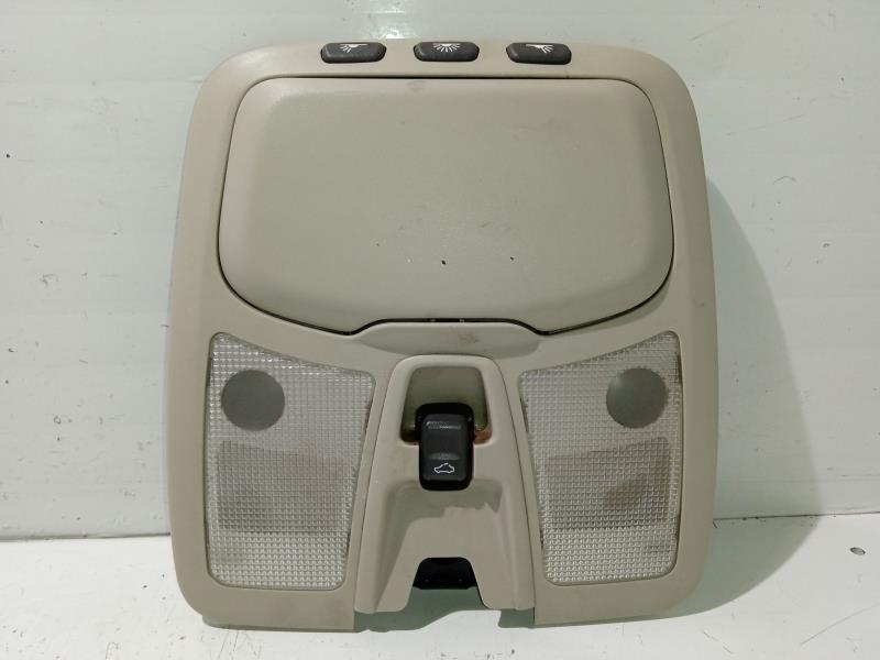 Eclairage de plafonnier VOLVO XC90 T6 Geartronic Essence - 1