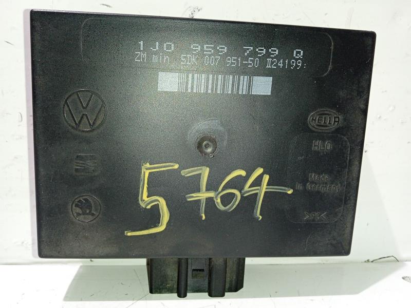 Module électronique VOLKSWAGEN GOLF IV (1J1) 1.6 Essence - 1