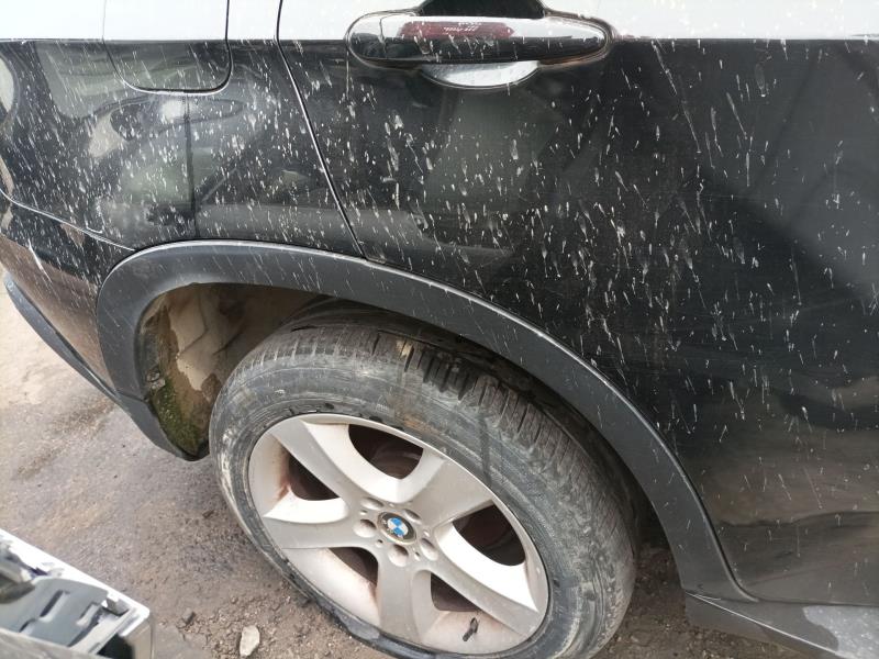 Enjoliveur BMW X5 (E70) 3.0 d Diesel - 1