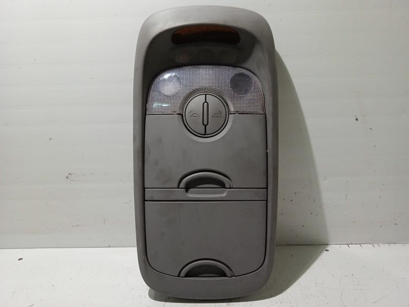 Eclairage de plafonnier KIA SORENTO I (JC) 2.5 CRDi Diesel - 1