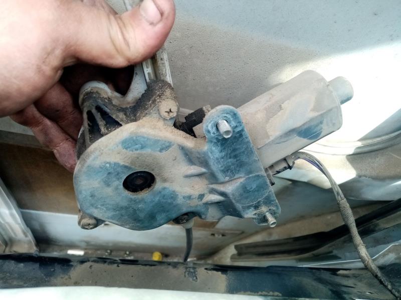 Motore alzacristalli anteriore sinistro MERCEDES-BENZ VITO Furgoneta (W638) 112 CDI 2.2 Diésel - 1