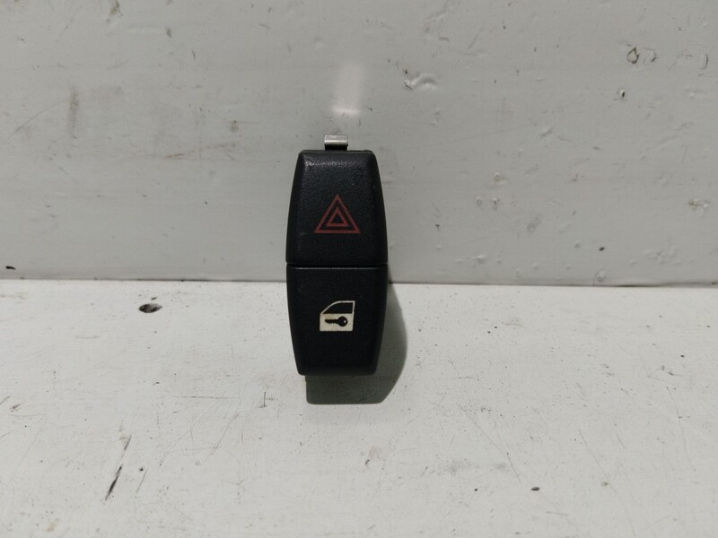 Bouton de warning BMW X5 (E70) 3.0 d Diesel - 1
