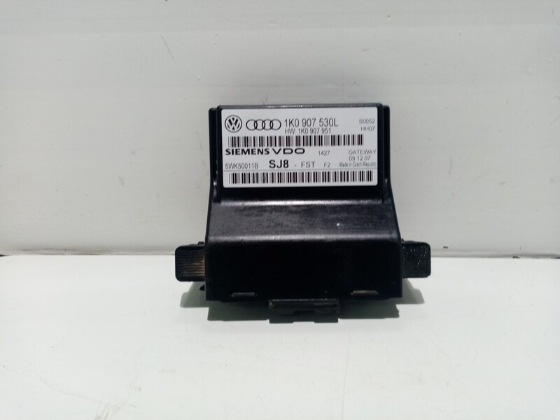 Module électronique VOLKSWAGEN TOURAN (1T2) 1.9 TDI Diesel - 1
