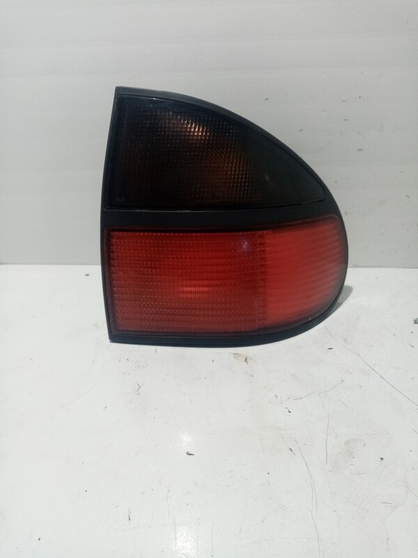 Fanale posteriore principale destro (luci) RENAULT LAGUNA I (B56_, 556_) 1.8 16V Gasolina - 1