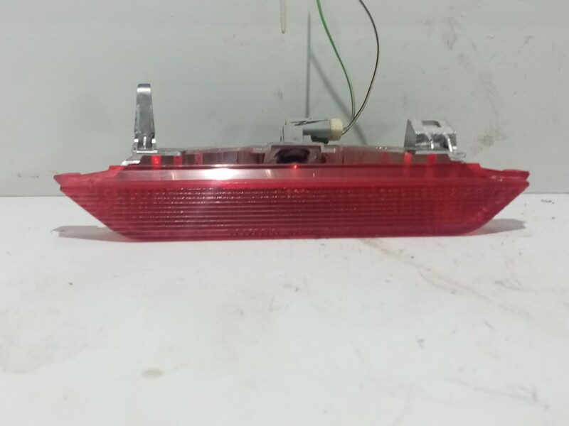 Luce stop centrale TOYOTA YARIS (NCP1/NLP1/SCP1) 1.0 CAT Gasolina - 1