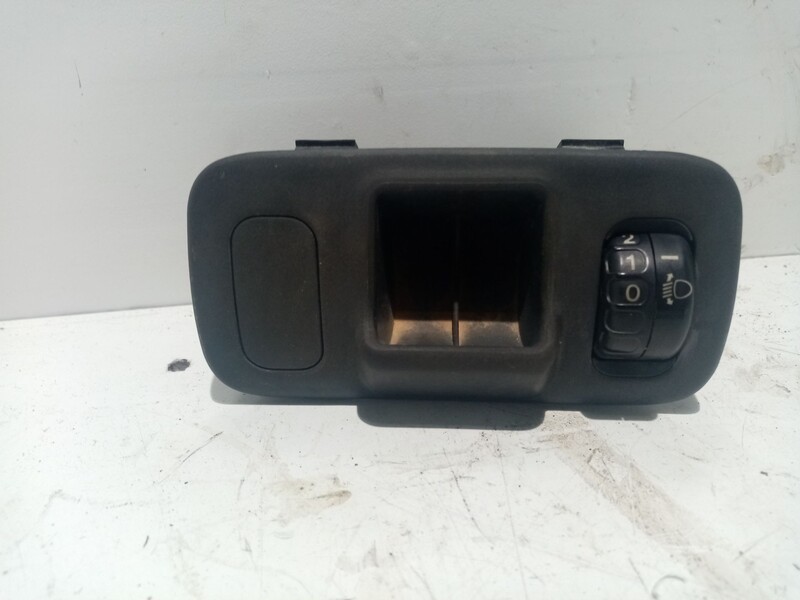 Commodo phare TOYOTA YARIS (NCP1/NLP1/SCP1) 1.0 CAT Essence - 1