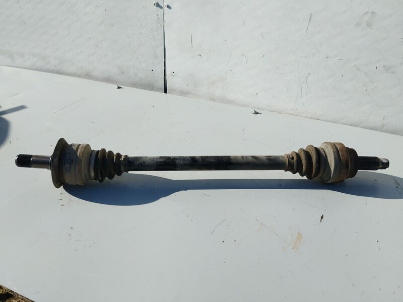 Giunto cardanico posteriore destro (trasmissione) BMW X5 (E70) 3.0 d Diésel - 1