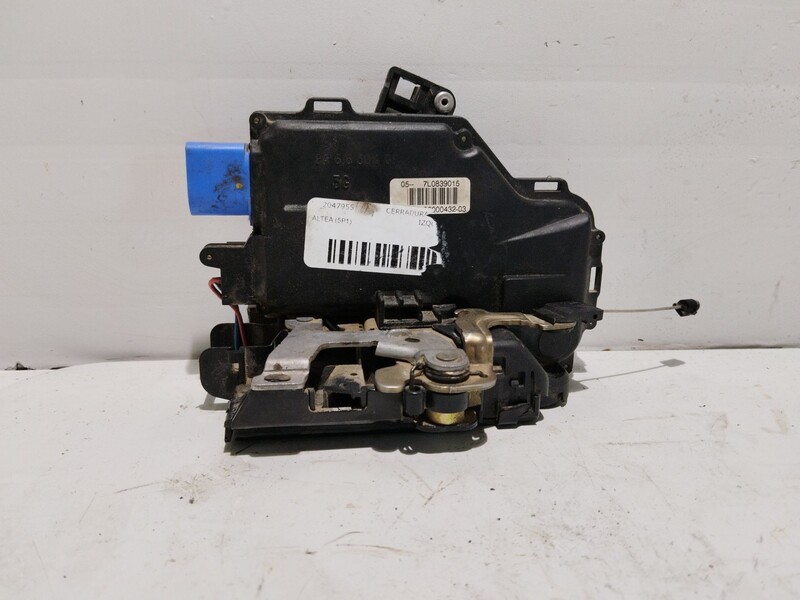 Serrure arriere gauche SEAT ALTEA (5P1) 1.9 TDI Essence - 1