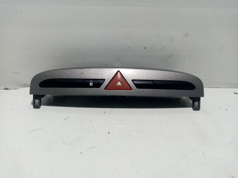 Bouton de warning PEUGEOT 308 Diesel - 1