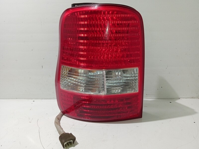 Fanale posteriore principale sinistro (luci) KIA CARNIVAL II (GQ) 2.9 CRDi Diésel - 1