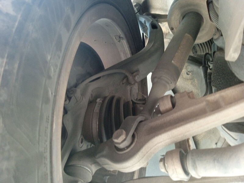 Fusee avant droit SEAT EXEO ST (3R5) 2.0 TDI Diesel - 1