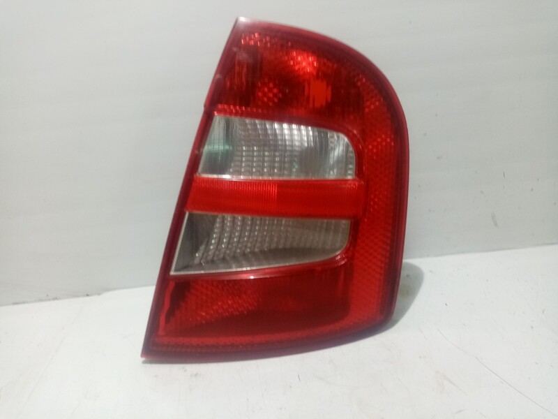 Fanale posteriore principale destro (luci) SKODA FABIA (6Y2/6Y3) 1.4 Gasolina - 1