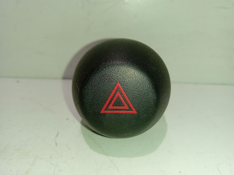 Bouton de warning TOYOTA RAV 4 III (_A3_) 2.2 D 4WD Diesel - 1