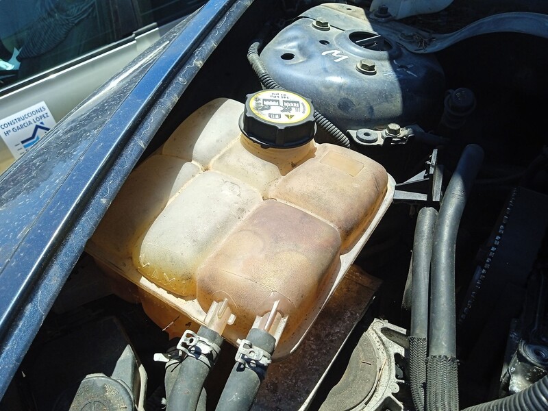 Vase d'expansion VOLVO S40 II (544) 2.0 D Diesel - 1