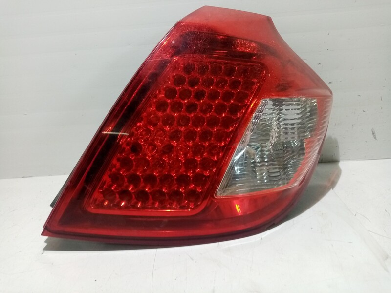 Fanale posteriore principale destro (luci) KIA CEE´D Hatchback (ED) 1.4 CVVT Gasolina - 1