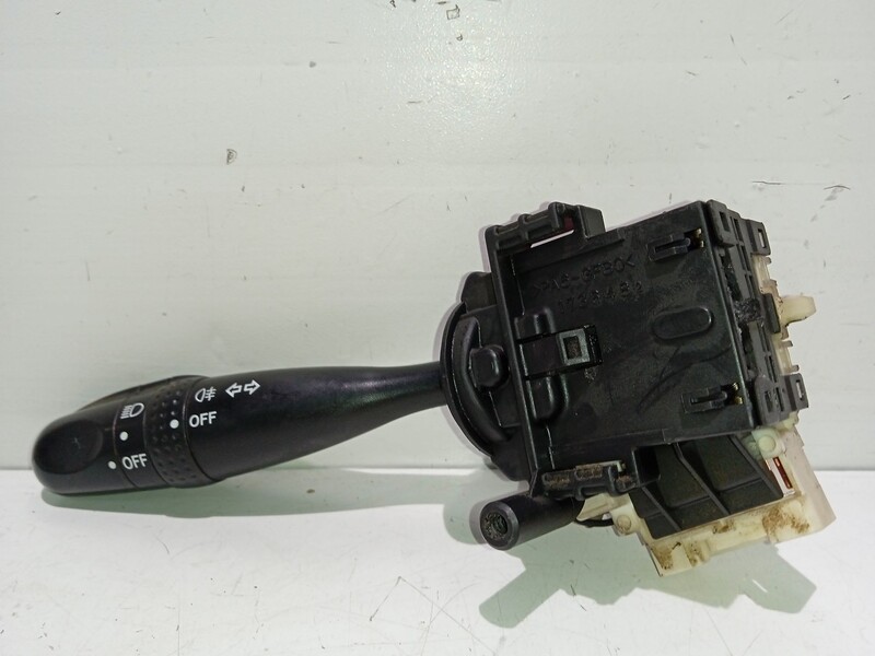 Commodo phare TOYOTA COROLLA (_E12_) 2.0 D-4D Diesel - 1