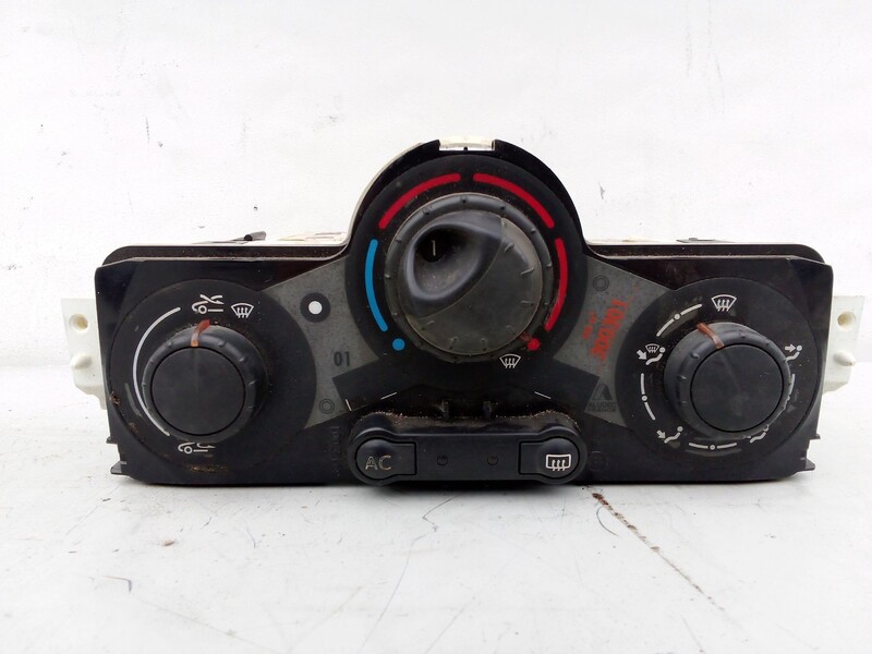Commande chauffage RENAULT MEGANE II (BM0/1_, CM0/1_) 1.5 dCi Diesel - 1