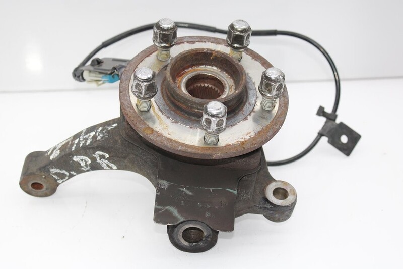 Fusee avant droit OPEL ANTARA Cosmo 4x4 Diesel - 1
