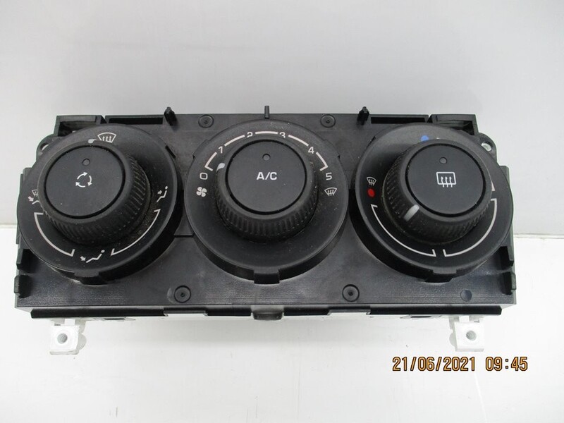 Commande chauffage CITROËN C3 PICASSO 1.6 HDi FAP Diesel - 1