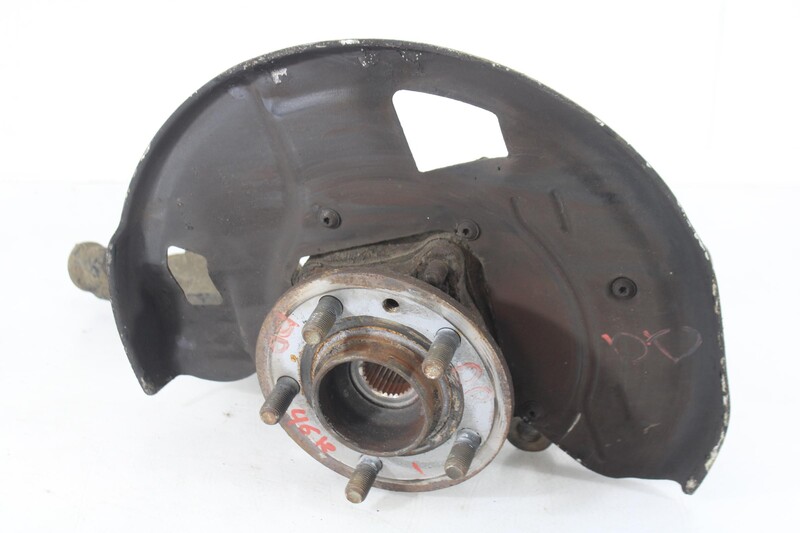 Fusee avant droit LAND ROVER DISCOVERY IV (L319) 3.0 SDV6 4x4 Diesel - 1