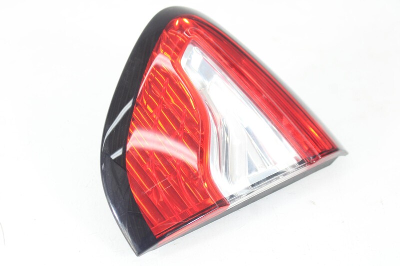 Feu arriere secondaire droit (feux) RENAULT CAPTUR Dynamique Diesel - 1