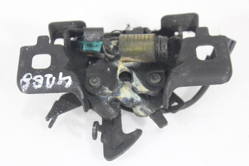Fermeture de capot RENAULT CAPTUR Dynamique Diesel - 1