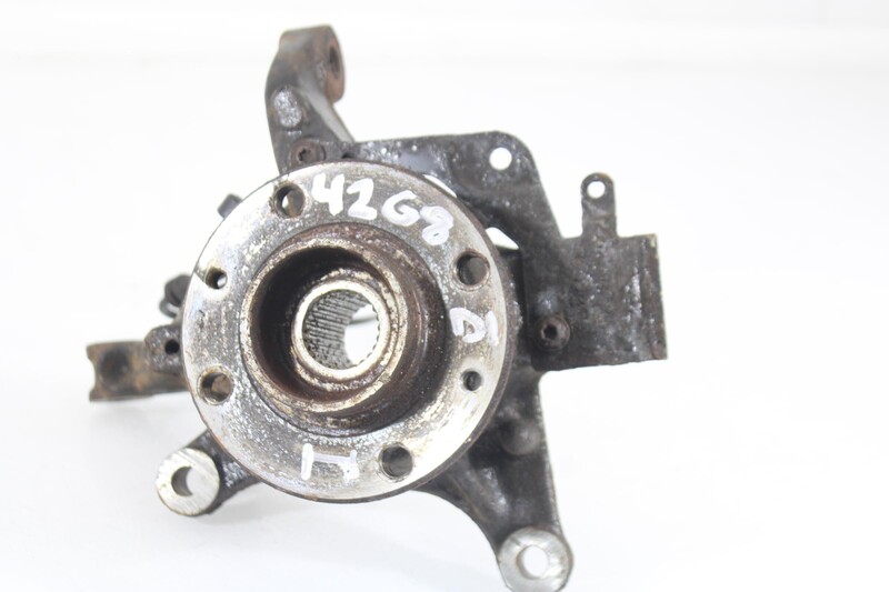 Fusee avant gauche RENAULT CAPTUR Dynamique Diesel - 1