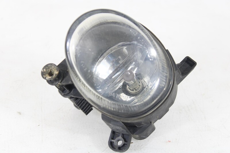 Anti brouillard gauche (feux) AUDI A4 B8 Avant (8K5) 2.0 TDI Diesel - 1