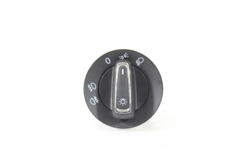 Commodo phare SEAT TOLEDO (KG3) Xcellence Essence - 1