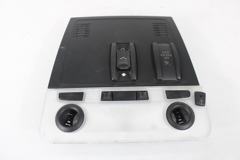 Eclairage de plafonnier BMW SERIE 1 COUPE (E82) 120d Diesel - 1