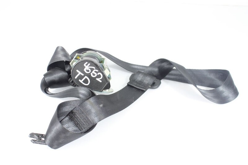 Ceinture arriere droit SEAT LEON (5F1) 1.6 TDI Diesel - 1