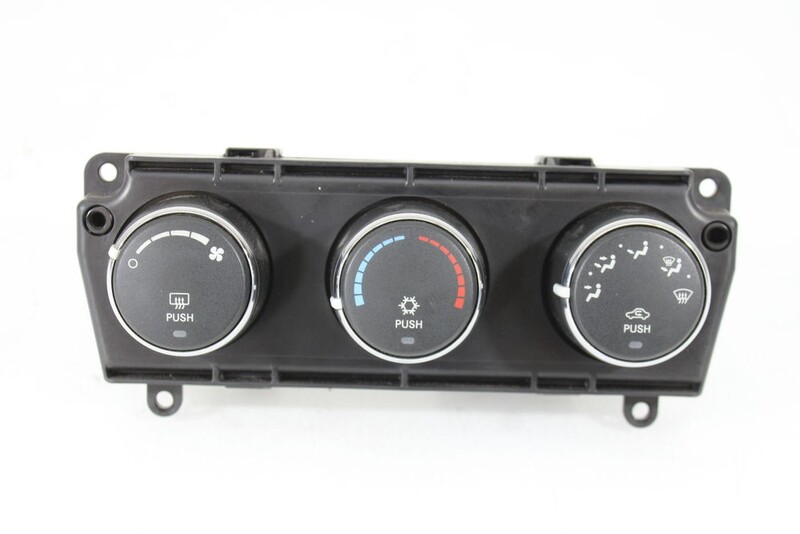 Commande chauffage DODGE NITRO 2.8 CRD Diesel - 1