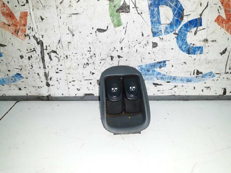 Interruttore lavacristalli anteriore sinistro RENAULT MEGANE I SCENIC (JA0) 1.6e Alize Gasolina - 1