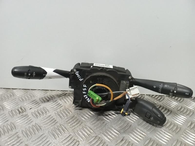 Devio guida completo con contatto spiralato PEUGEOT 1007 Dolce Diésel - 1