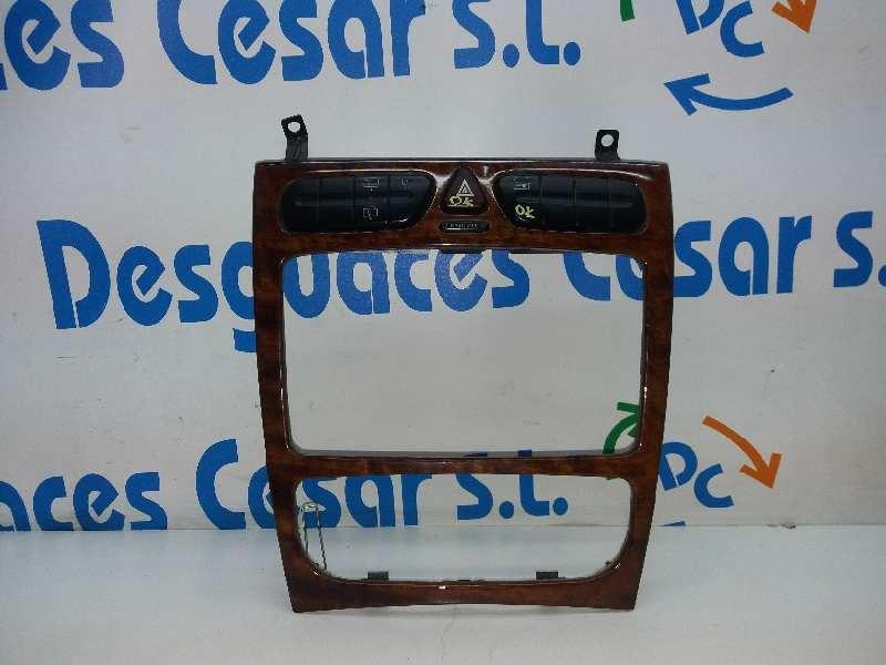 Bouton de warning MERCEDES-BENZ CLASE E (W210) BERLINA DIESEL 220 CDI Diesel - 1