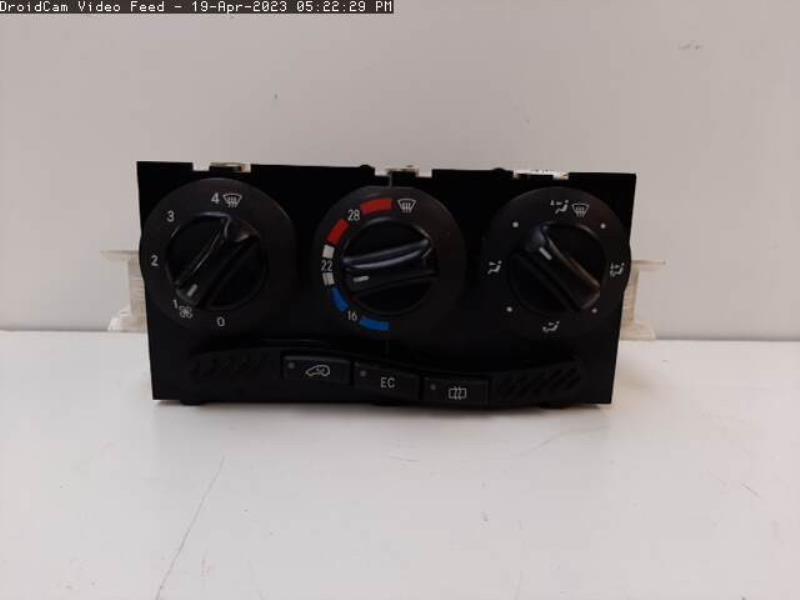 Commande chauffage MERCEDES-BENZ CLASE A (W168) 140 Essence - 1