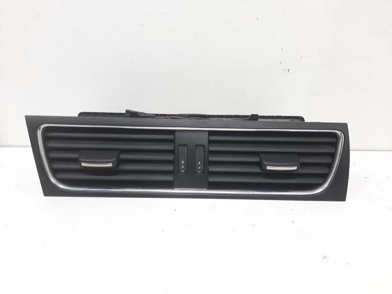 Aerateur tableau de bord AUDI A4 BER. (B8) Básico Diesel - 1