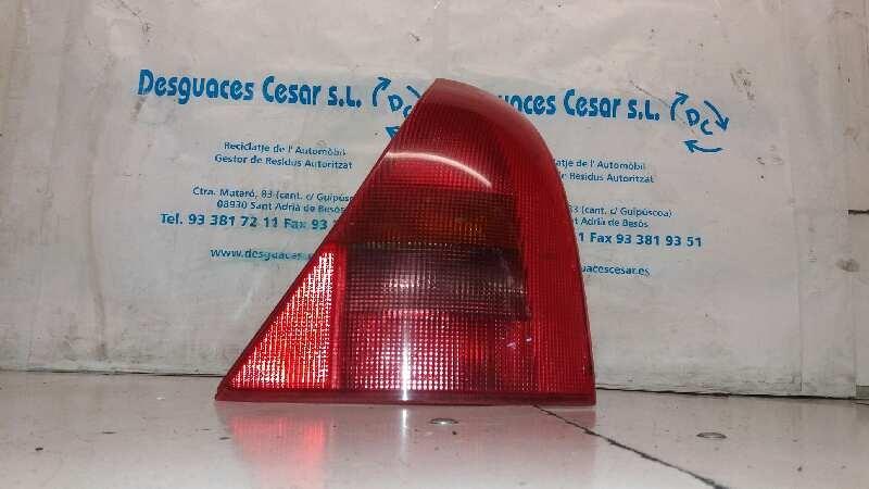 Fanale posteriore principale destro (luci) RENAULT CLIO II FASE I (B/CBO) 1.4 SI Gasolina - 1