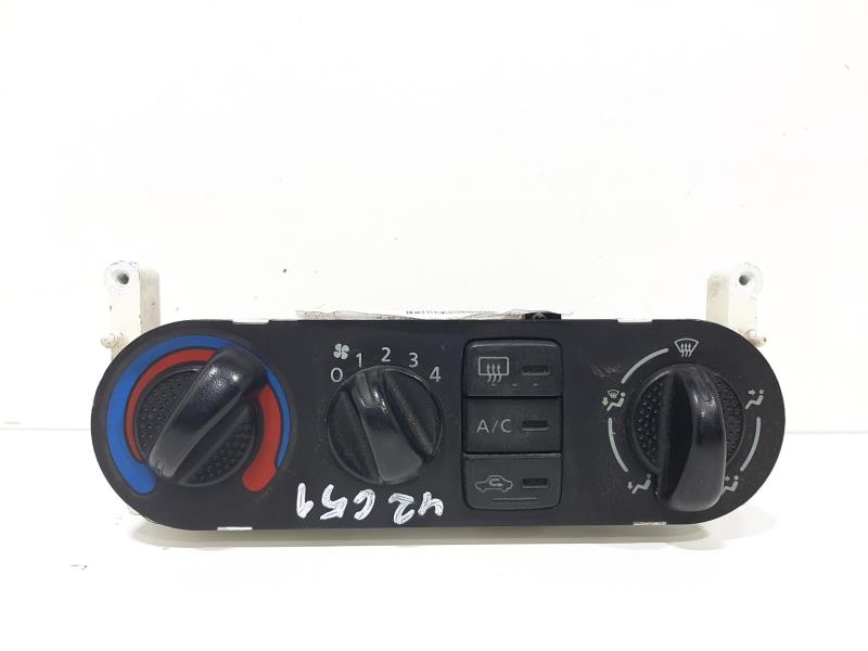 Commande chauffage NISSAN ALMERA (N16/E) Comfort Diesel - 1
