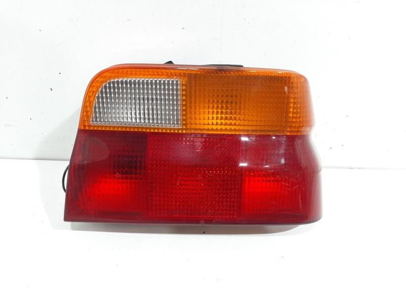 Fanale posteriore principale destro (luci) FORD ESCORT TURNIER CL Gasolina - 1