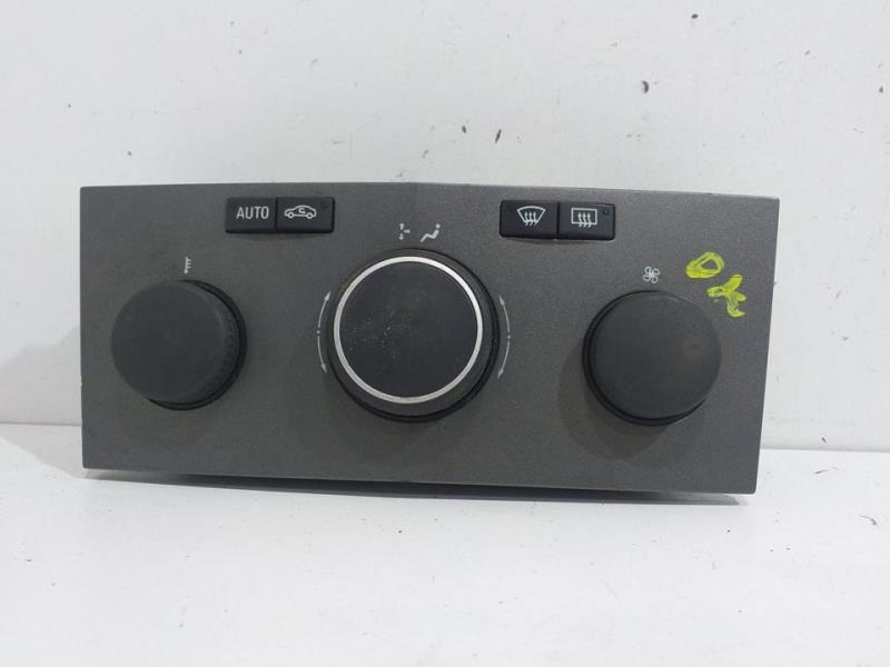 Commande chauffage OPEL ASTRA GTC Cosmo Diesel - 1