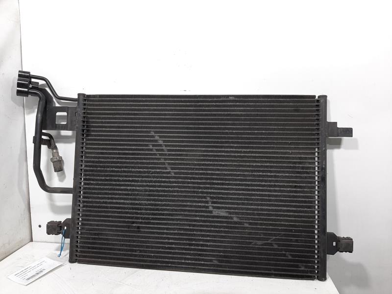 Condensatore clima VOLKSWAGEN PASSAT BERLINA (3B3) Edition Diésel - 1