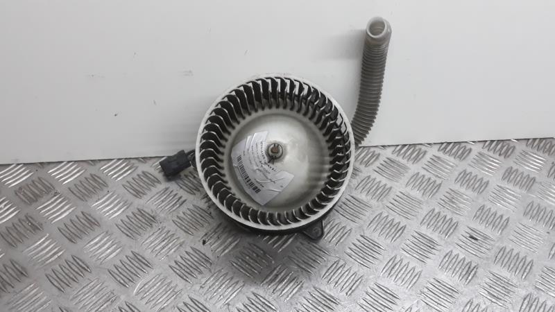 Pulseur d'air MAZDA PREMACY (CP) Touring Essence - 1