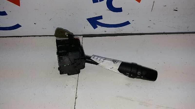 Commodo phare NISSAN ALMERA (N16/E) Comfort Essence - 1