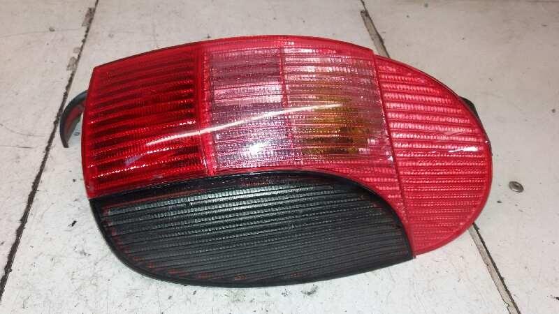 Fanale posteriore principale destro (luci) PEUGEOT 306 BREAK Boulebard Gasolina - 1