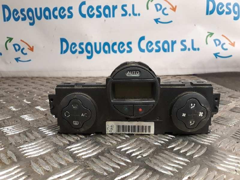 Comandi riscaldamento RENAULT SCENIC II Confort Expression Diésel - 1